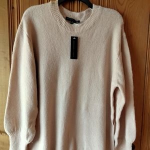 Adrienne Vittadini blush colored sweater tunic size medium.NWT